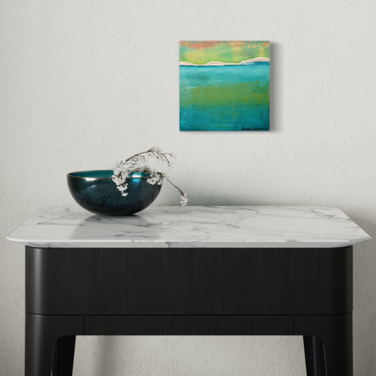 Crosscurrent on the wall